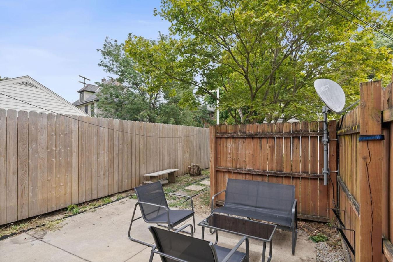 Holiday home Minutes To Arena District - Foosball & Game Area *